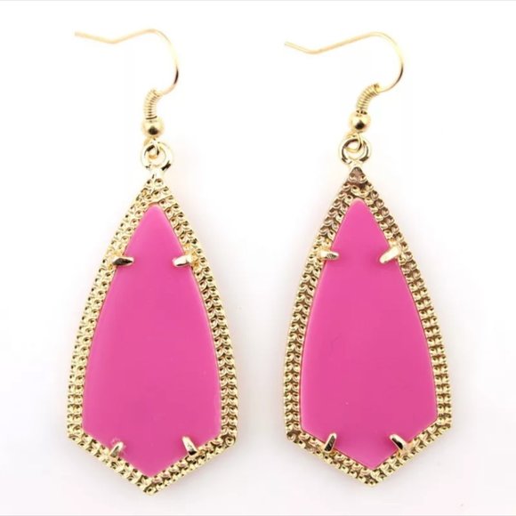 Blush Adelaide Earrings - Picture 5 of 7